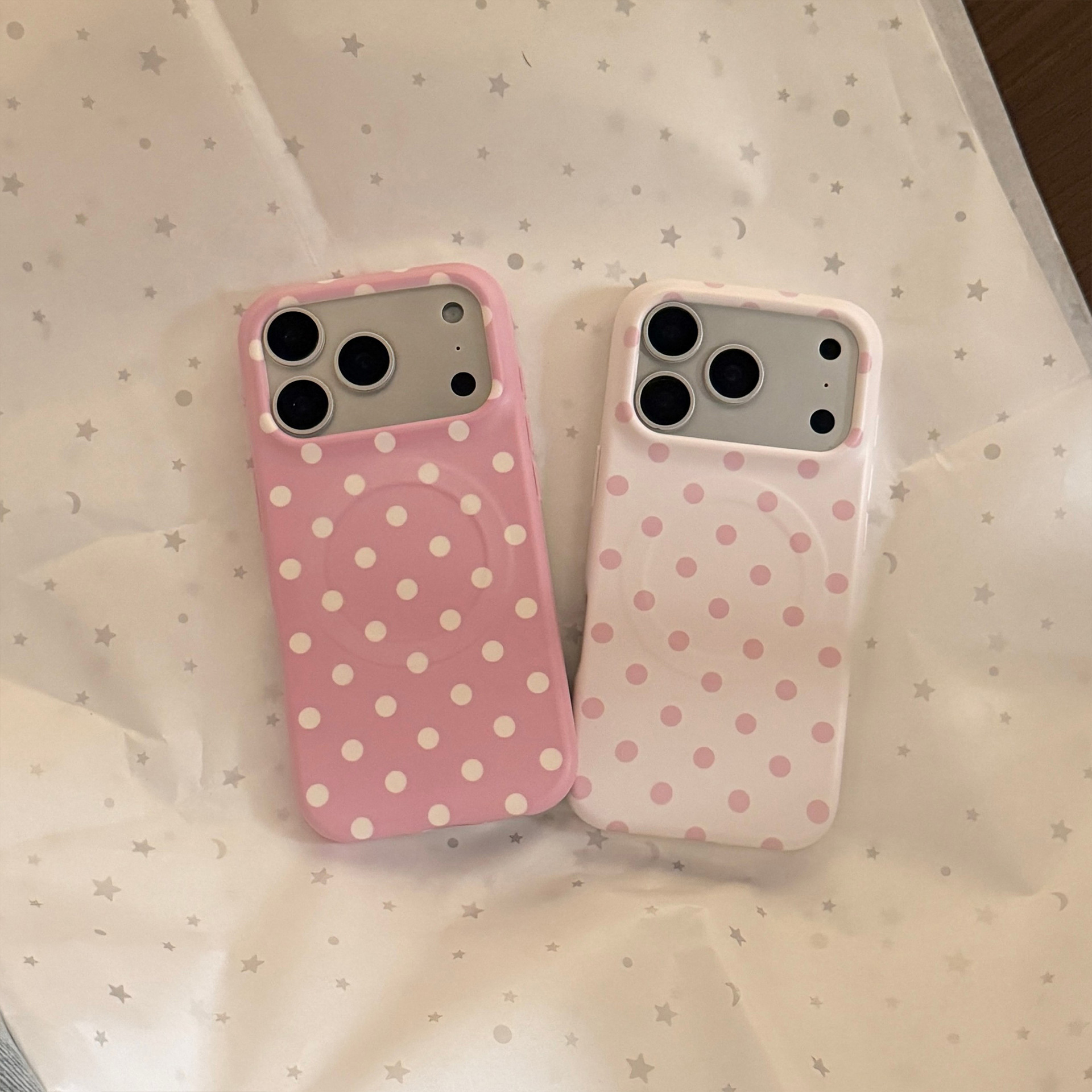 Korean Full Screen Polka Dots  - Phone Accessories Display recension och pris